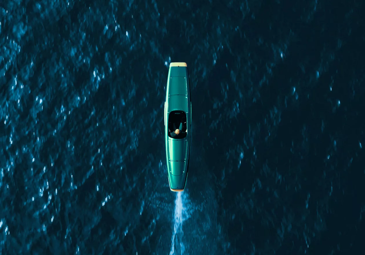 Foil one Pegasus Electric Hydrofoiling Boat 02