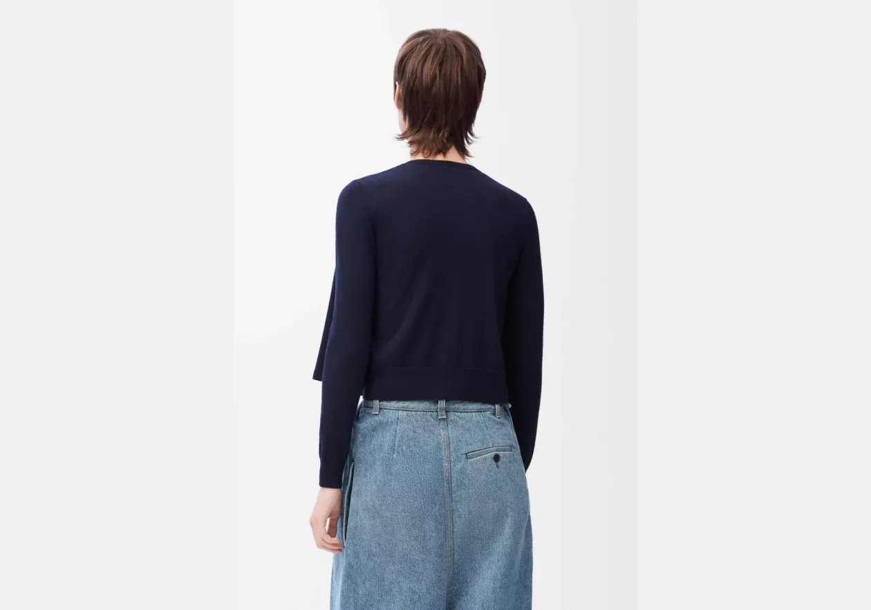 Cardigan in Wool 04