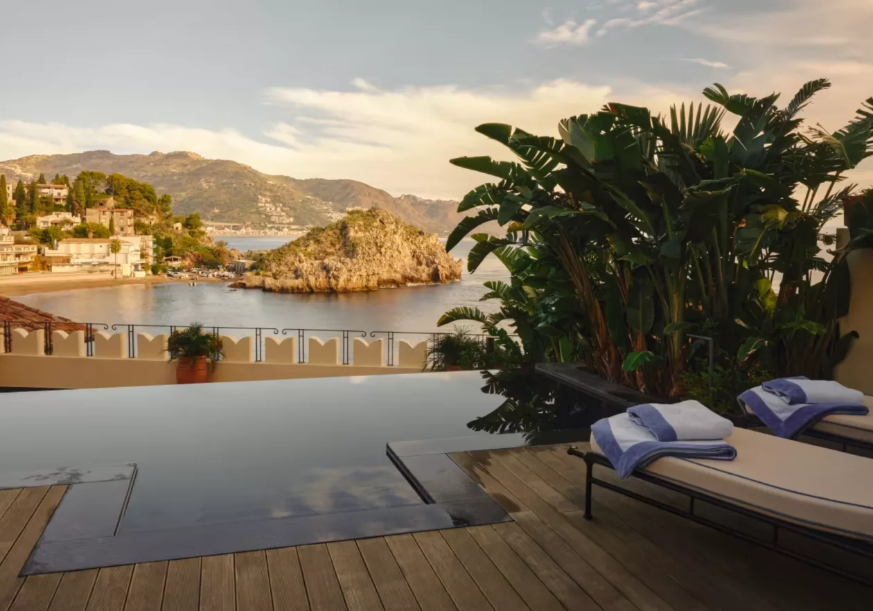 Signature Suites at Villa Sant Andrea 01