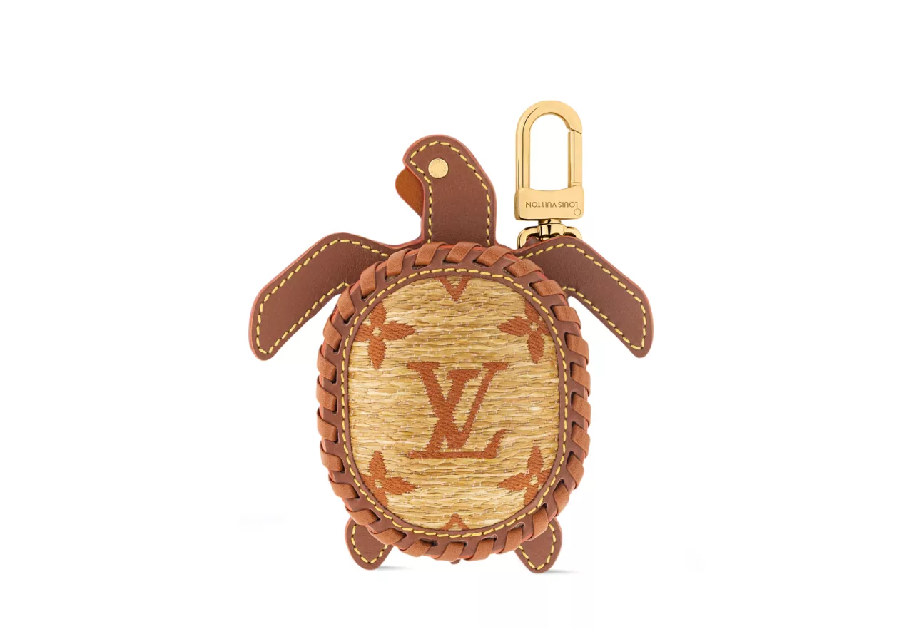LV Turtle Pouch Bag Charm 002