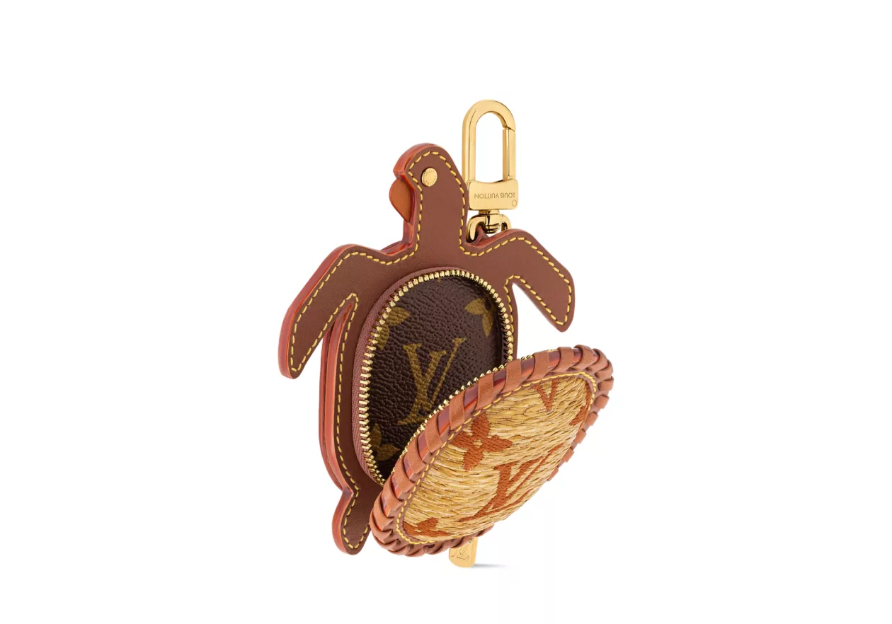LV Turtle Pouch Bag Charm 003
