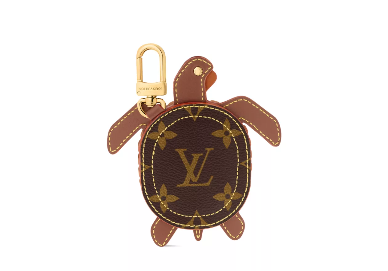 LV Turtle Pouch Bag Charm 004