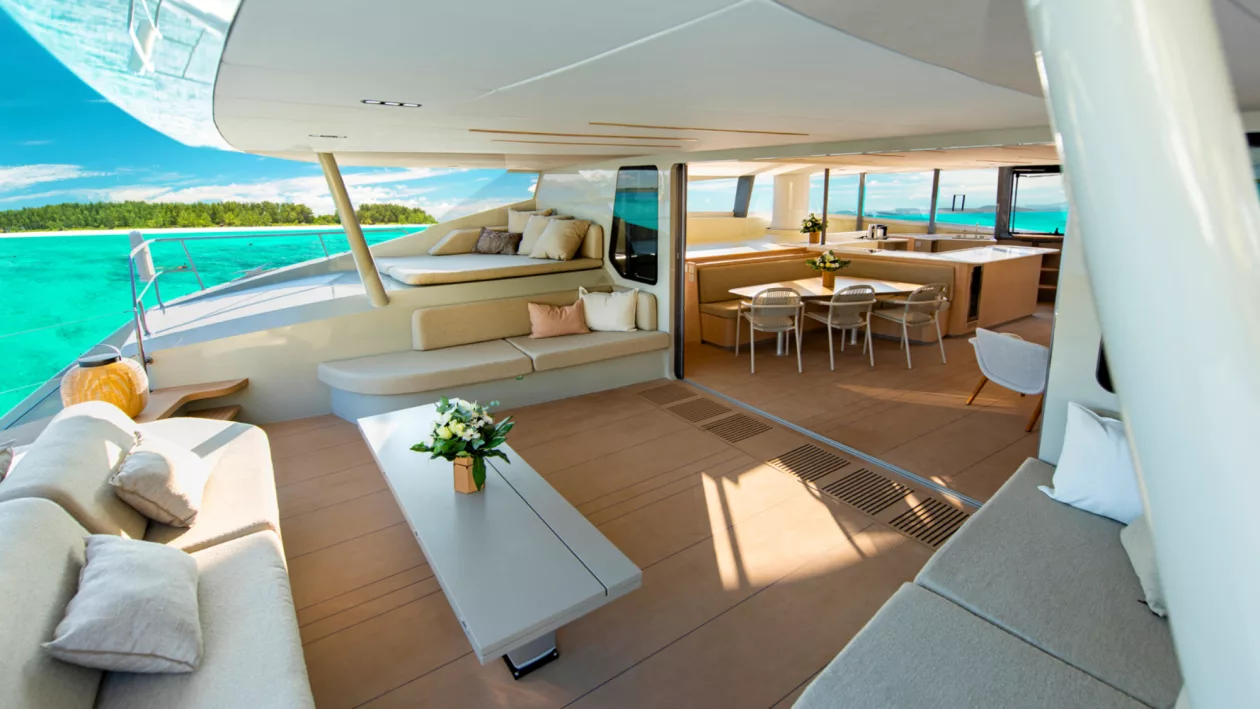 MODX 70 Innovation in Motion Luxury by Design 003