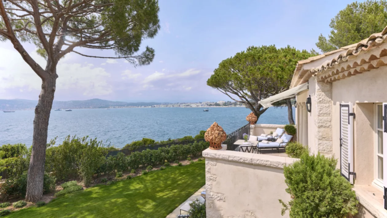 Villa La Guettière A Private Riviera Sanctuary 002