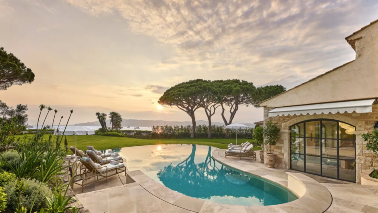 Villa La Guettière A Private Riviera Sanctuary 005