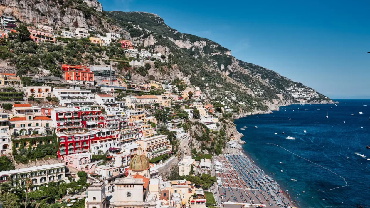 Le Sirenuse Positanos Timeless Jewel on the Amalfi Coast 02