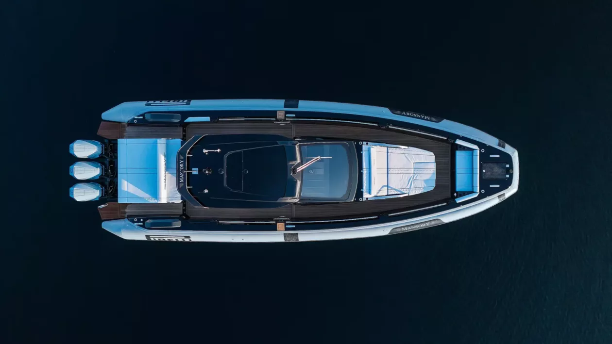 The PIRELLI 42 MANSORY High Octane Elegance on Water 01