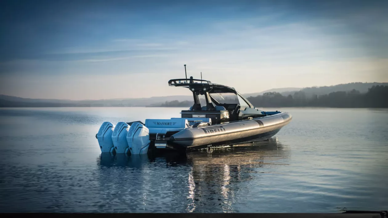 The PIRELLI 42 MANSORY High Octane Elegance on Water 02