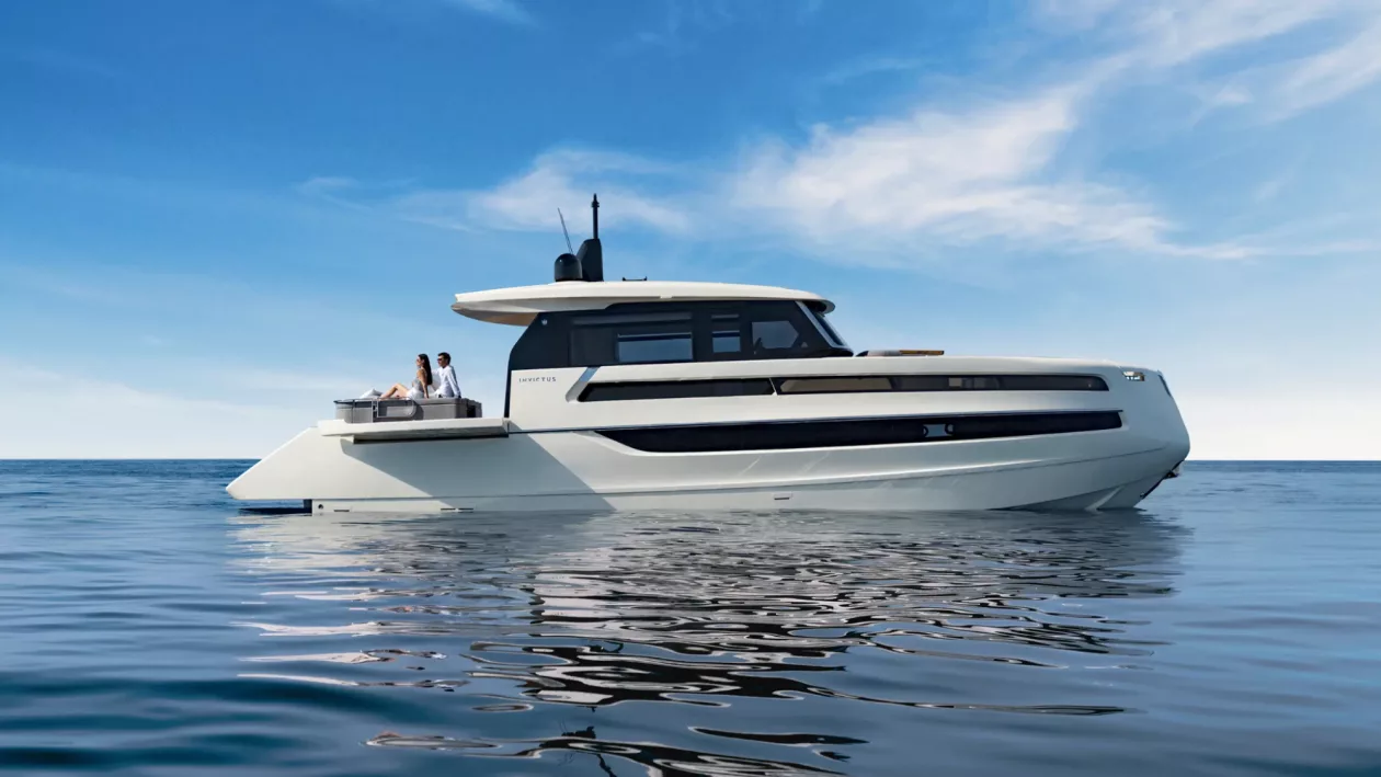 Invictus ST550 Italian Elegance Reimagined in Sea Bound Space 03