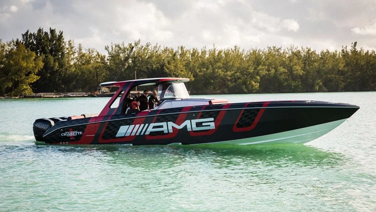 Mercedes boat02