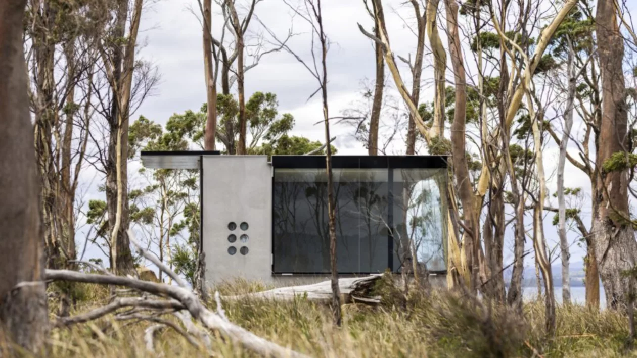 Chroma Tunnel by Vipp Room11 A Vivid Escape to Tasmanias Rugged Coastline 05