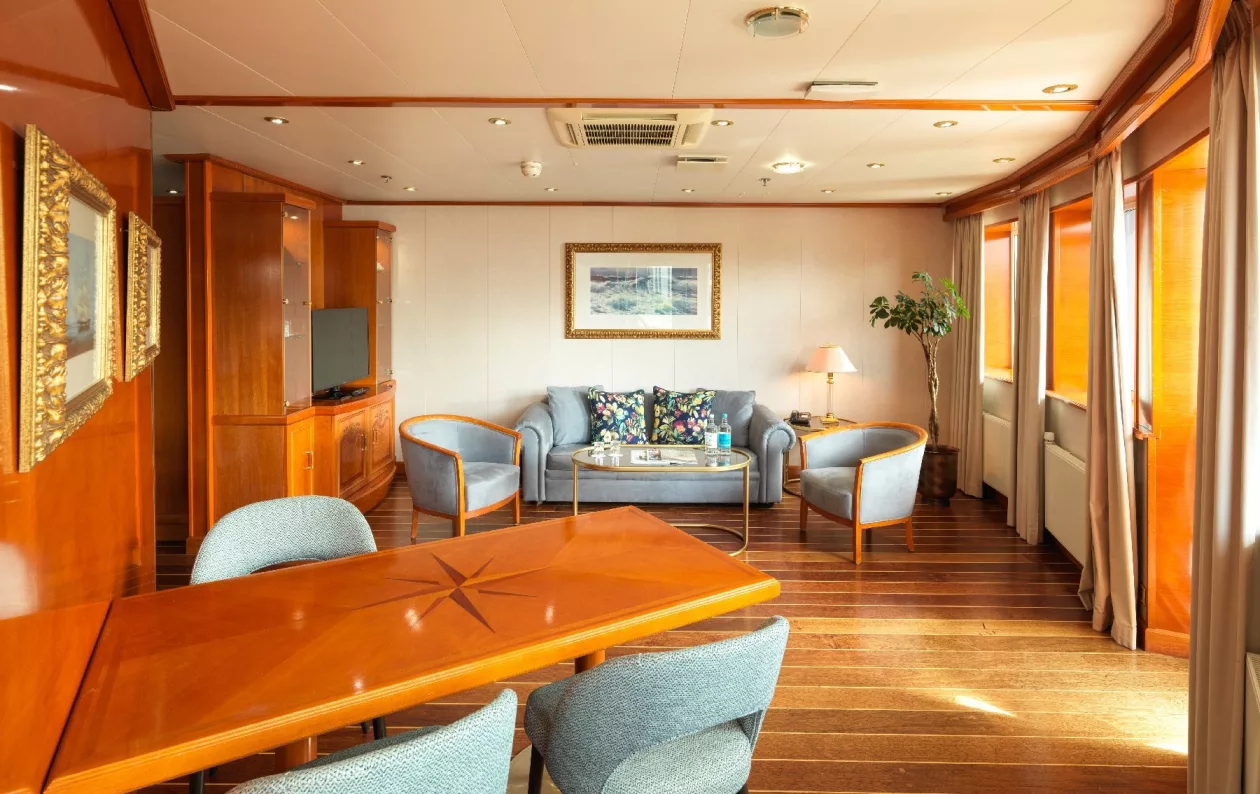 Sunborn London Yacht Hotel Dockside Luxury in a Floating Superyacht 05