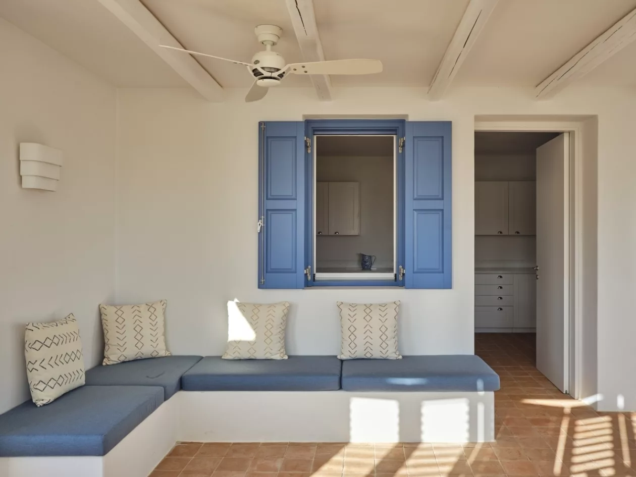 ARPs Agia Kyriaki Beach House A Cycladic Dialogue with the Sea 06