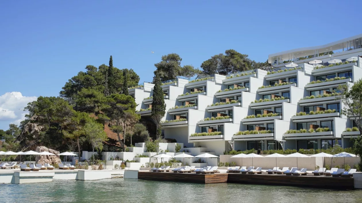 Four Seasons Astir Palace Athens Riviera Elegance Meets Ancient Heritage 02
