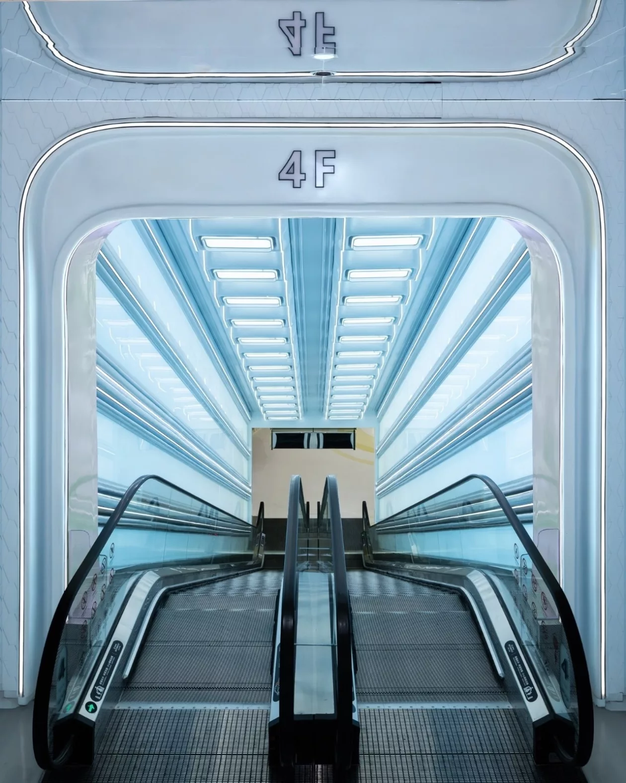 Deji Plaza Phase II Futuristic Commerce in Nanjing 03