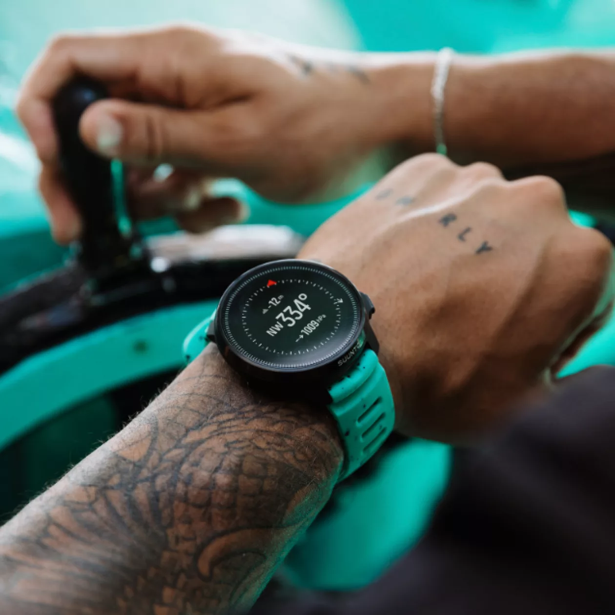 Suunto Project Hiu Glow In The Dark Strap That Saves Sharks 03