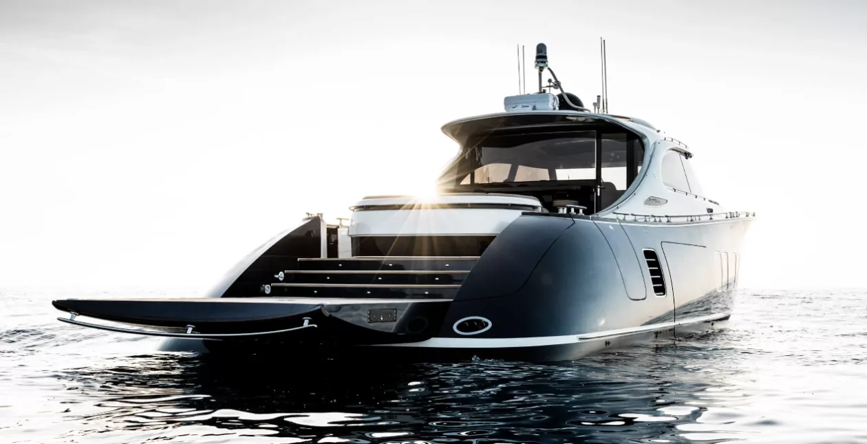 Zeelander 7 A Serene Powerhouse on the Water 04