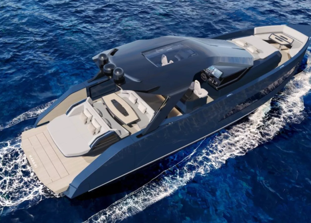 Manari 52 A Sleek Balance of Performance and Luxur Y 05