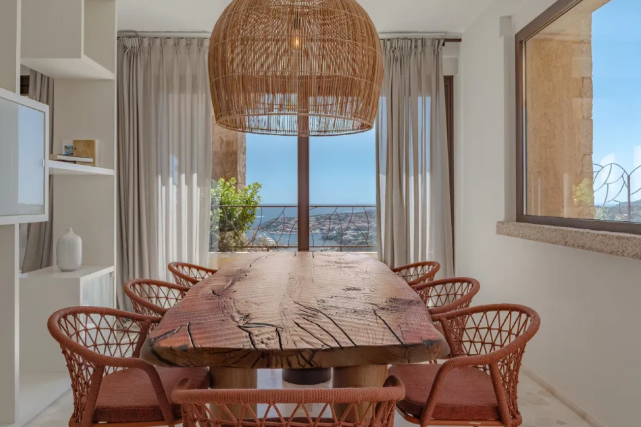 Coastal Living Redefined at La Tiara di Cervo 08