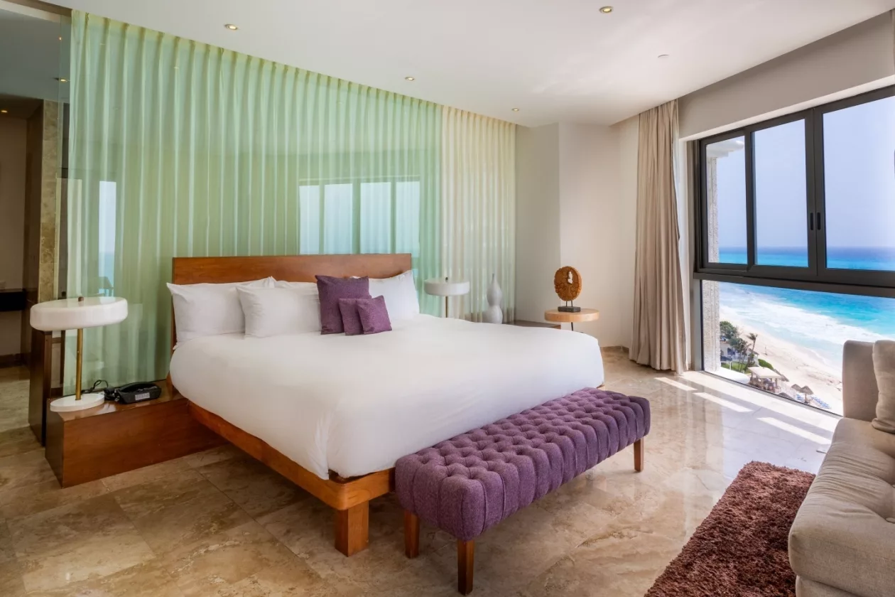 Sandos Cancun Beachfront Escape with All Inclusive Luxury 01