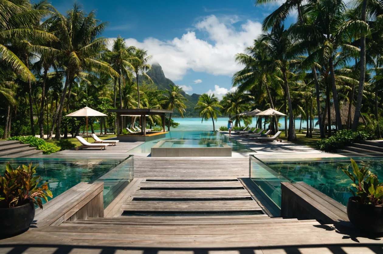 Noam Bora Bora Private Waterfront Sanctuary 02