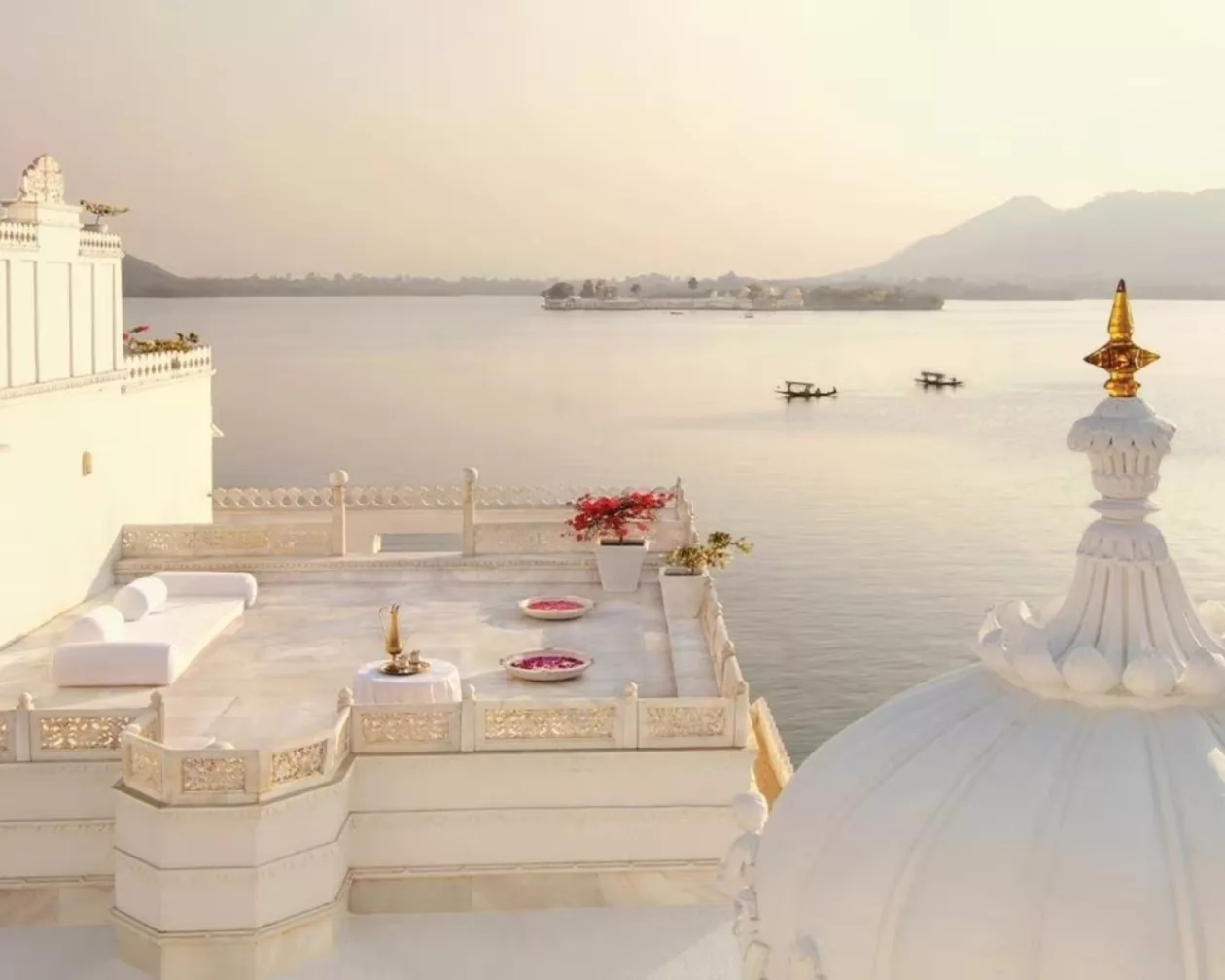 Taj Lake Palace Udaipur Heritage on the Water 06