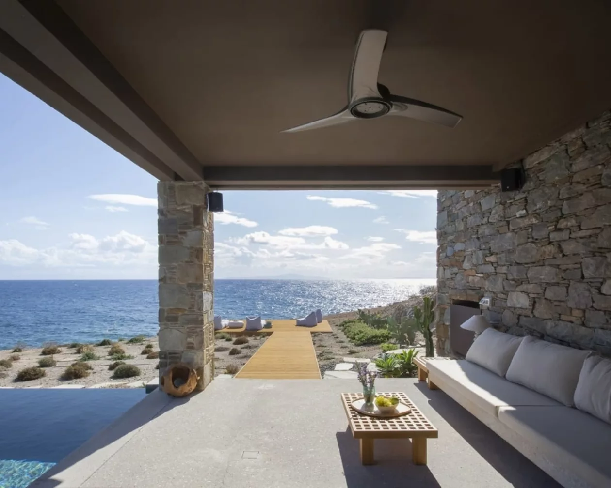 Villa Fanya A Hilltop Hideaway in Syros 03
