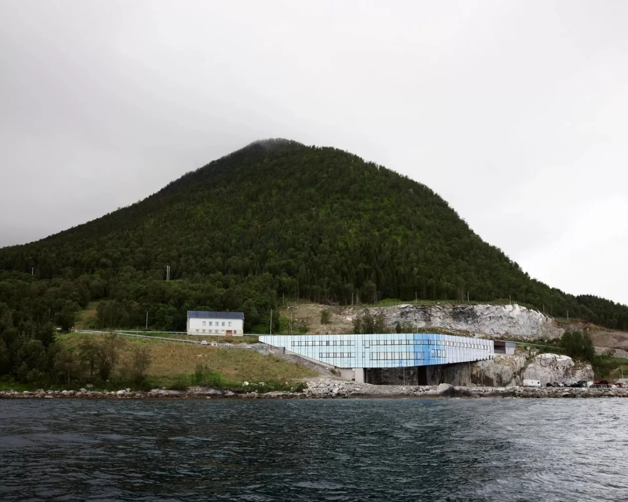 Ånderkleiva A Coastal Headquarters by Snøhetta 03