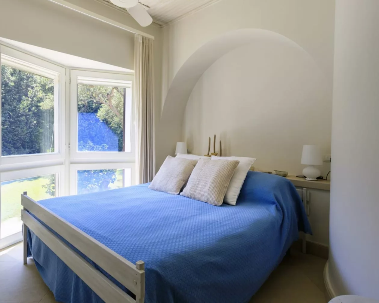 Ammare Seafront Villa in Brucoli Sicily 06