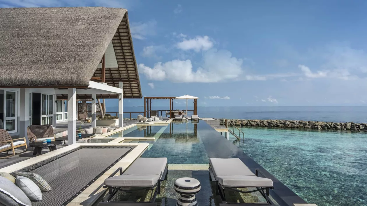Four Seasons Resort Maldives at Landaa Giraavaru Luxury in Baa Atoll 01