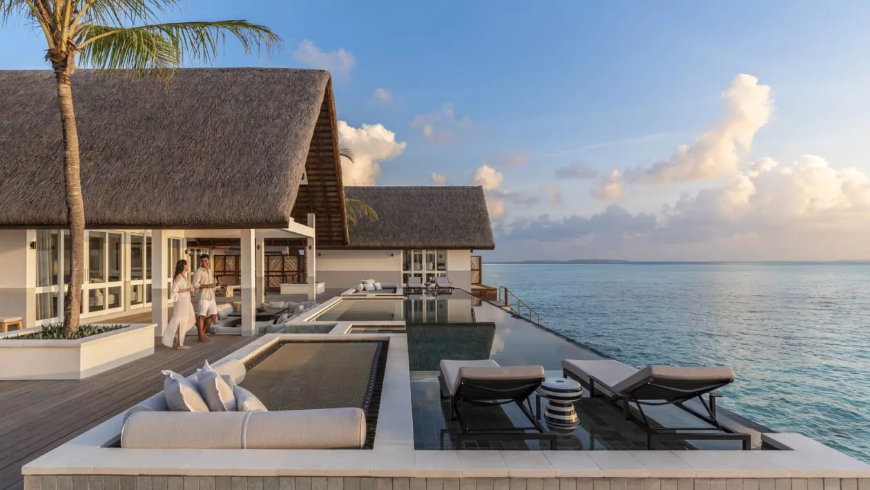 Four Seasons Resort Maldives at Landaa Giraavaru Luxury in Baa Atoll 03