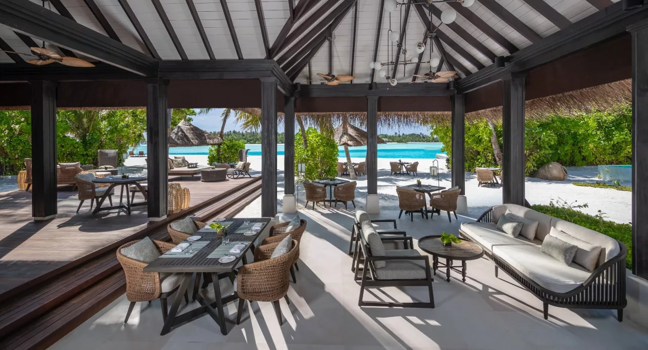 Naladhu Private Island Secluded Luxury in the Maldives 08