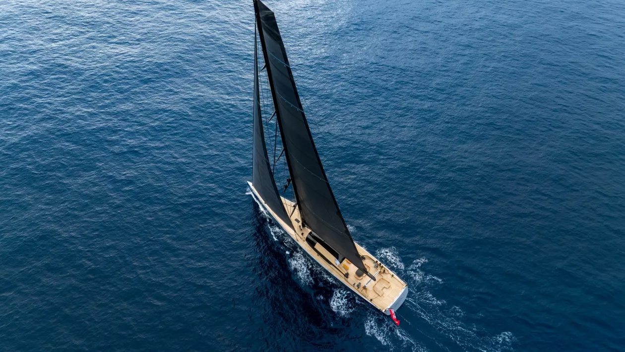 Sarissa A Masterpiece of Performance and Elegance 07