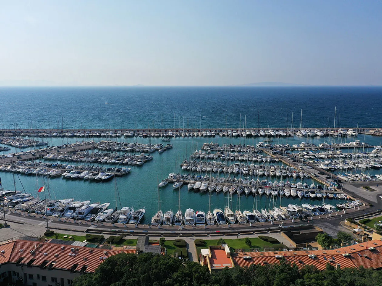 Coastal Comfort at Punta Ala Sea View Apartments 03