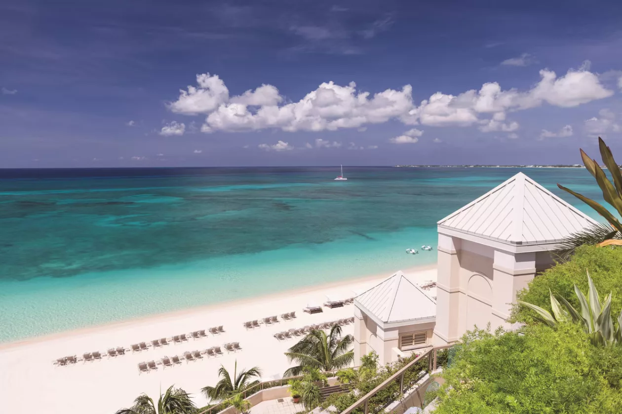 The Ritz Carlton Grand Cayman Island Luxury on Seven Mile Beach 04