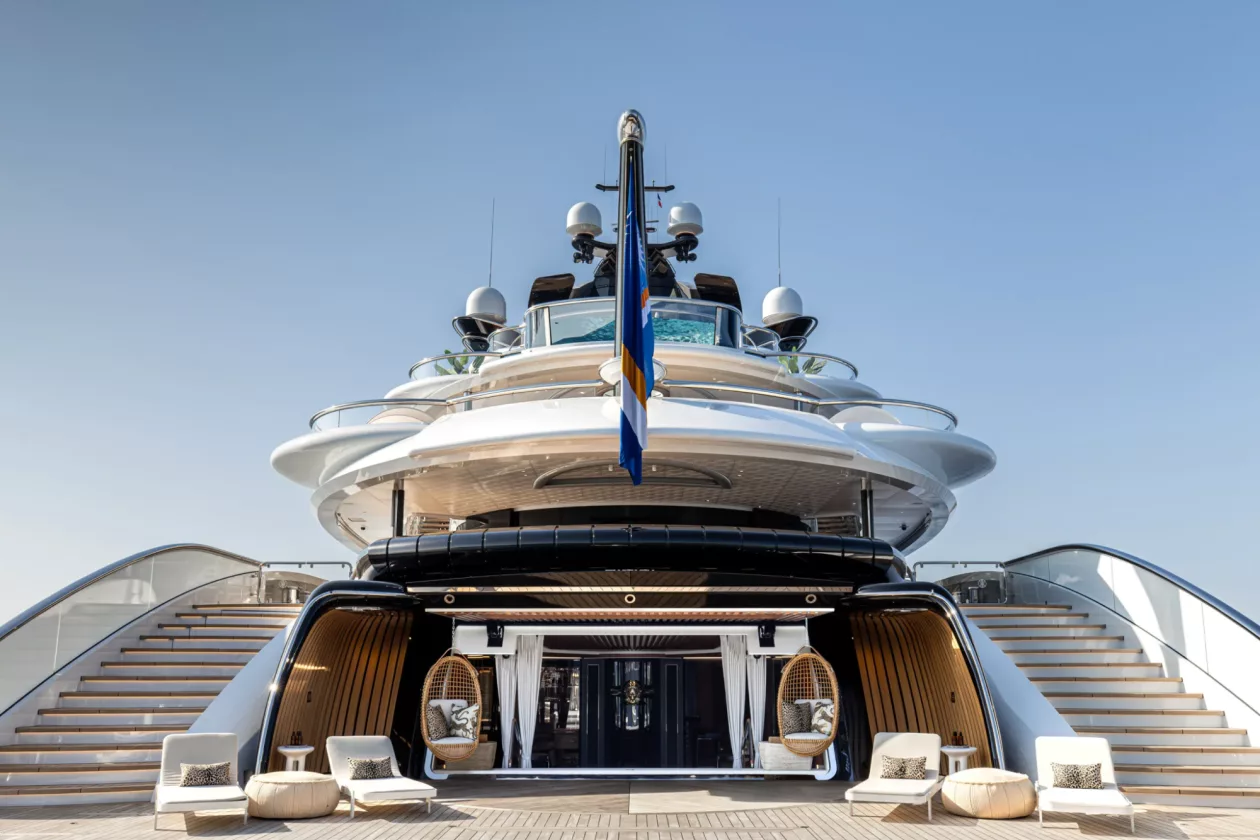 Who owns yacht kismet 3