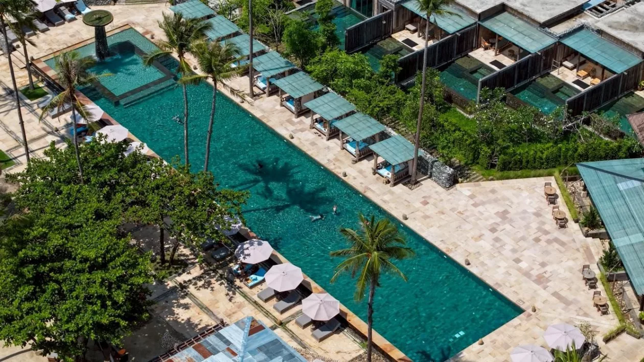 Tropical Escape at Dinso Resort Villas Koh Chang 01