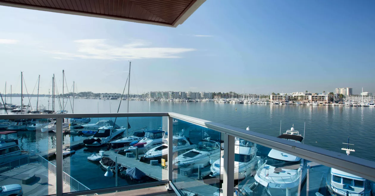 Waterfront Comfort Marina del Rey Hotel 04