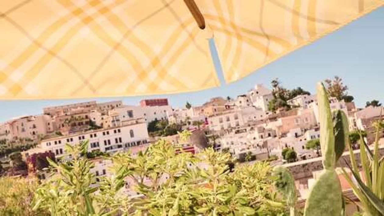 Burberry x The Standard 05