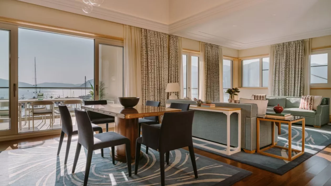 REGENT PORTO MONTENEGRO 02