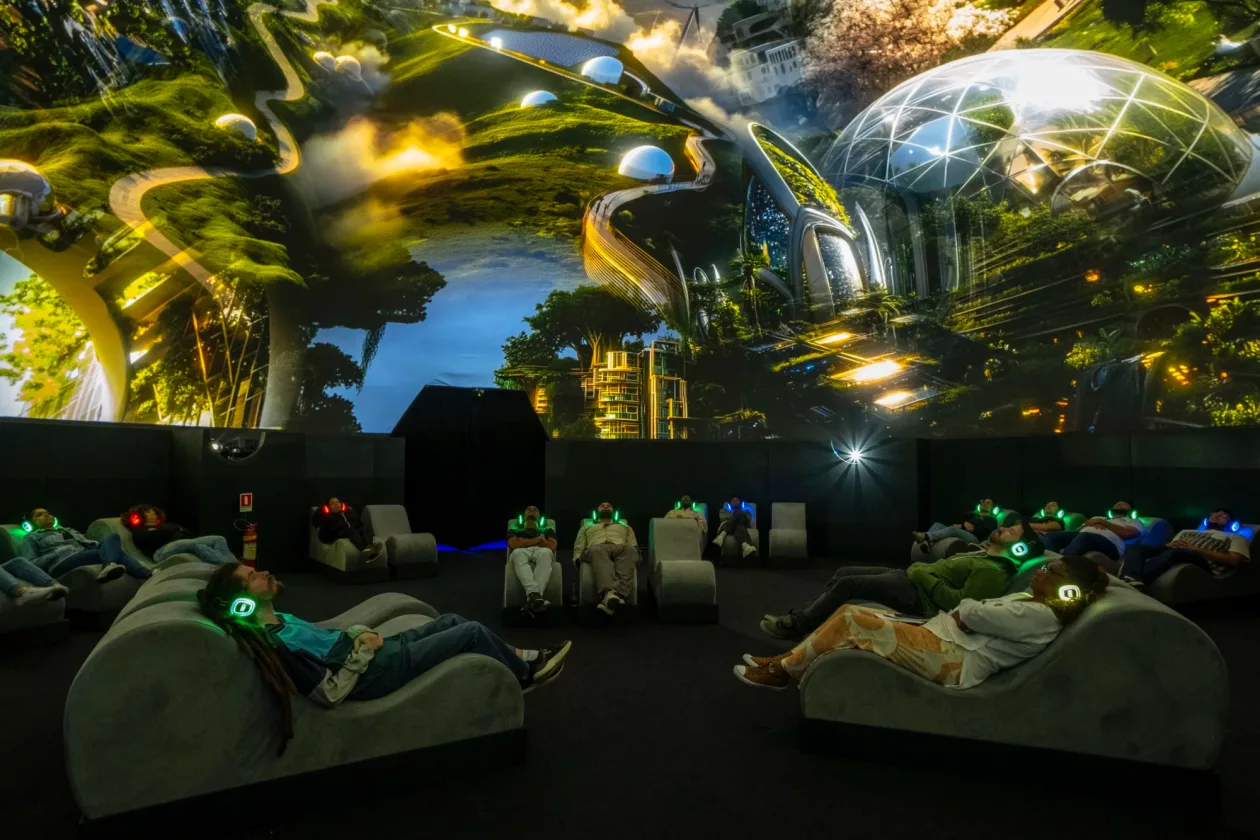 The Lumisphere Experience 06