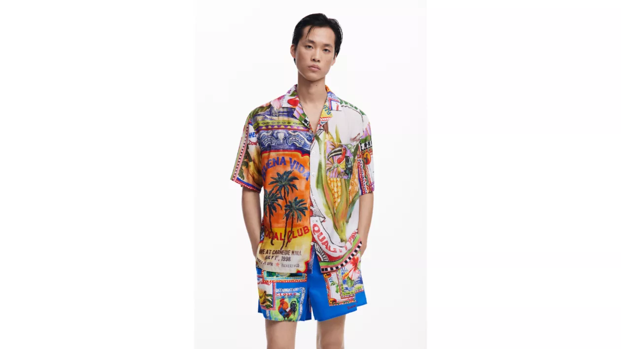 Mens Tropical Postcards by Desigual 01