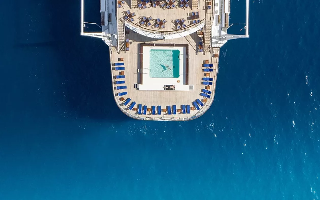 CLUB MED 2 WORLDS LARGEST SAILING YACHT 002