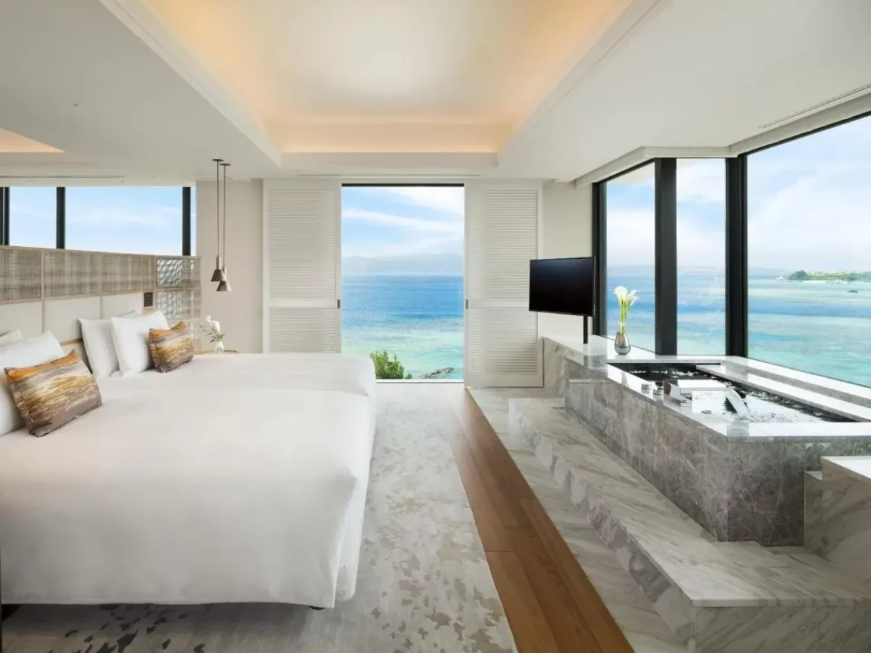 09 Halekulani Okinawa