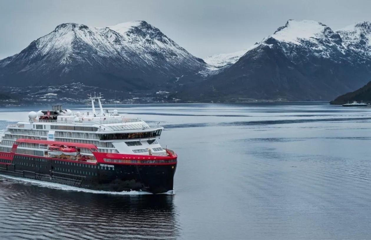 Hurtigruten04