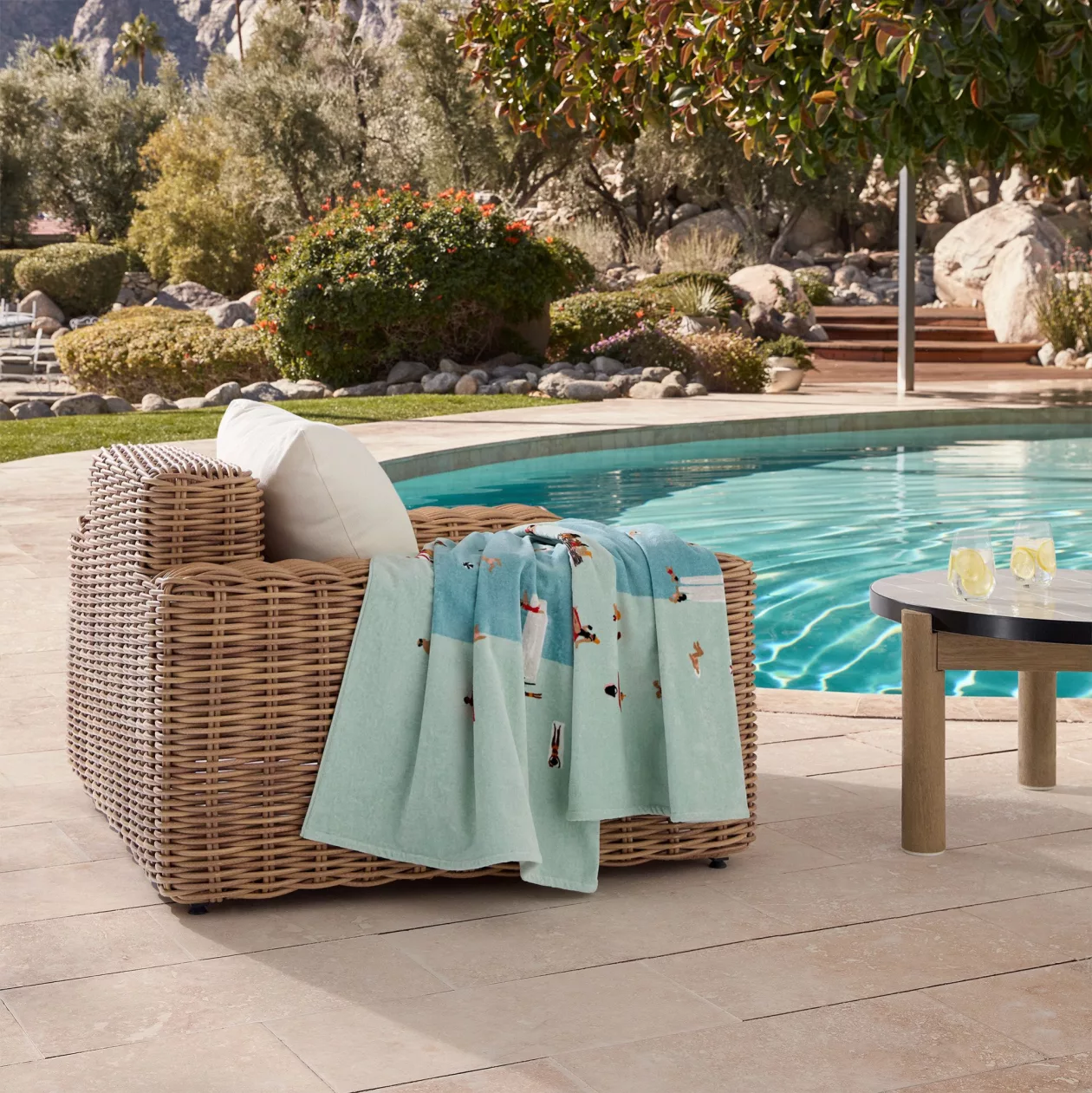 The Pool Scene Beach Towel Modern Art Meets Plush Absorbency 04
