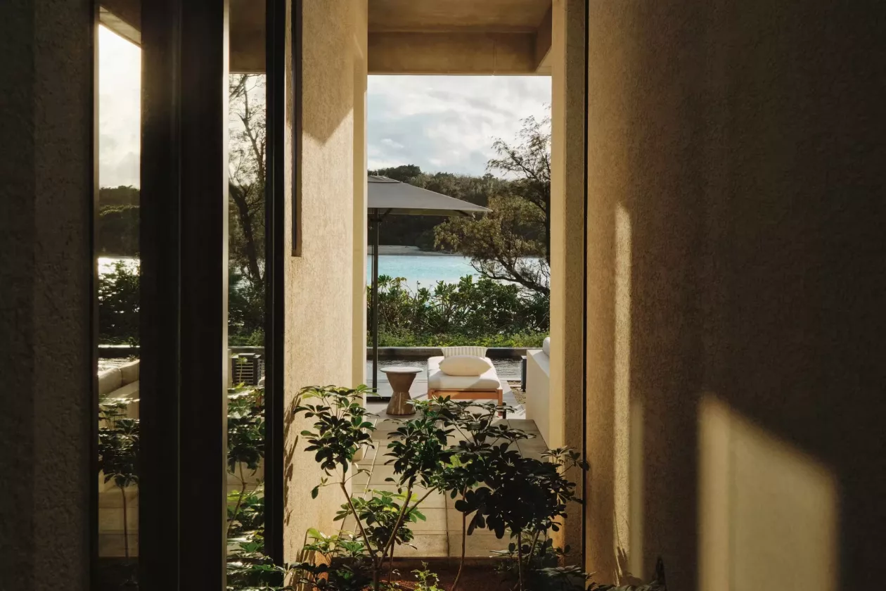 04 Rosewood Miyakojima