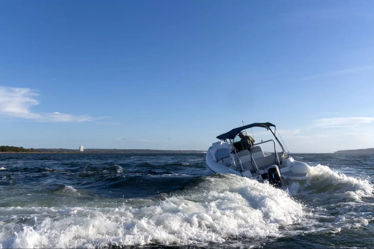 03 FLUX MARINE X ZODIAC