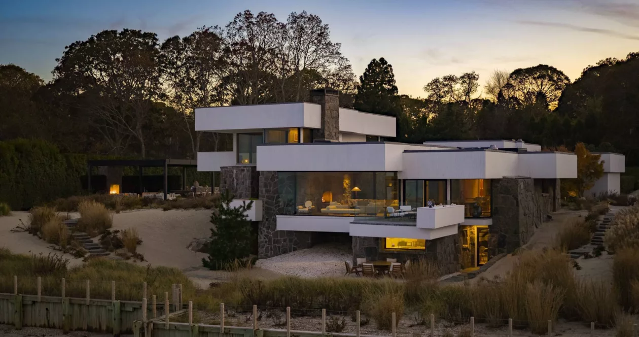 07 THE JAFFE HOUSE A MODERNIST HEIRLOOM ON SHELTER ISLAND