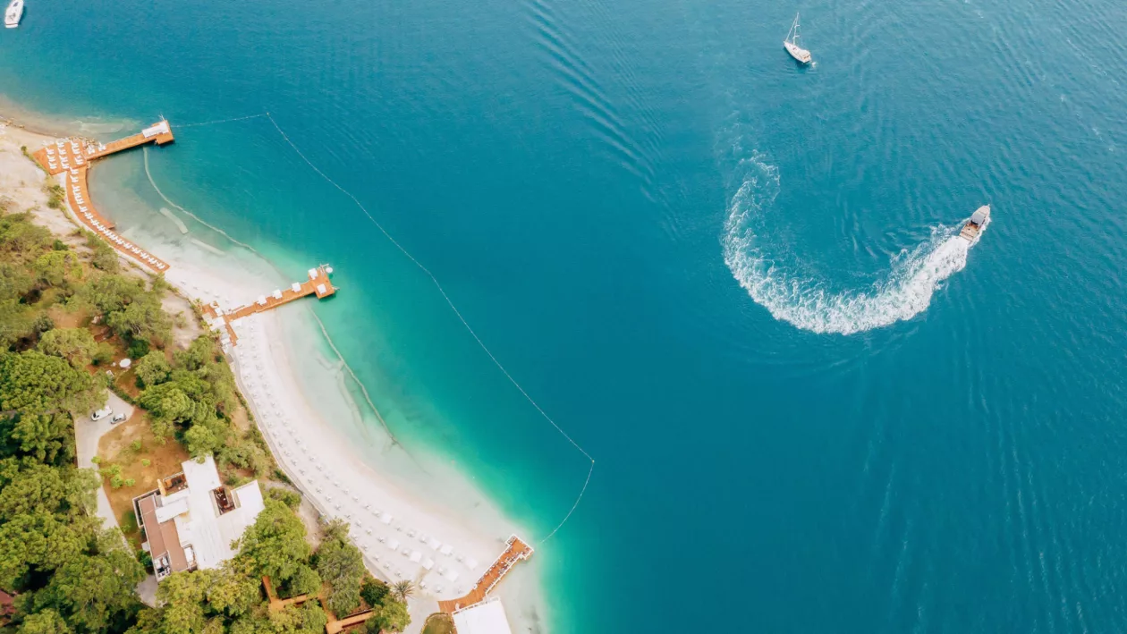 02 D RESORT GÖ CEK